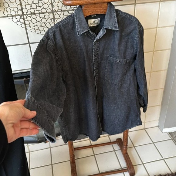 Vintage Van Heusen 417 dark Denim Button Up Shirt Men's 18 34/35 Made in USA - Picture 5 of 8